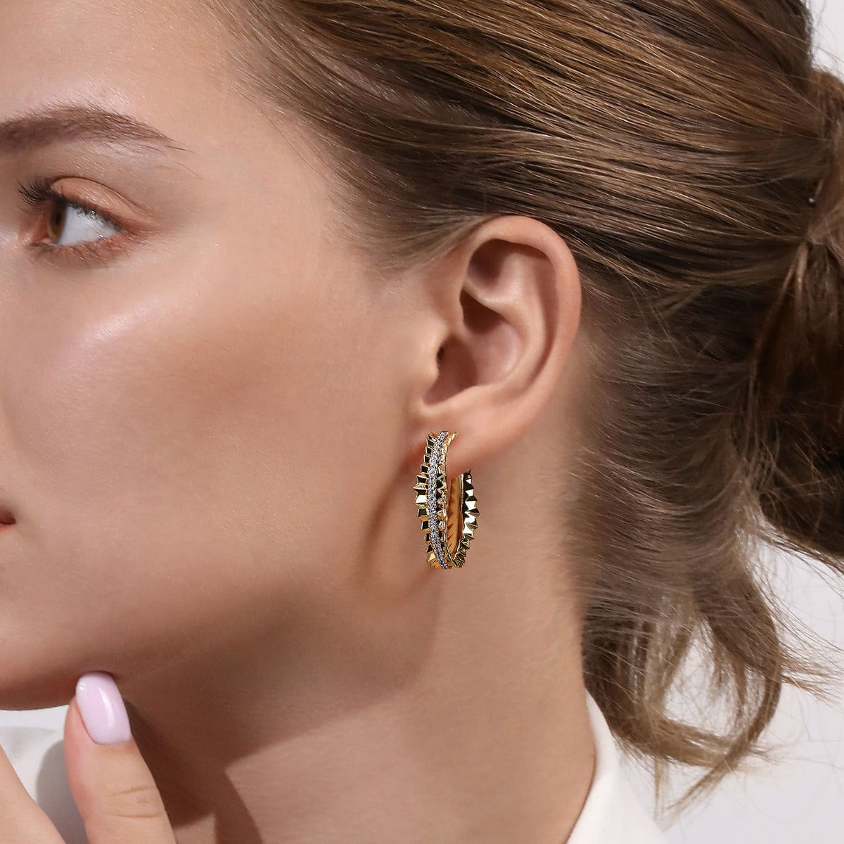 14K Yellow Gold Diamond Cut Hoop Earrings in size 30mm
