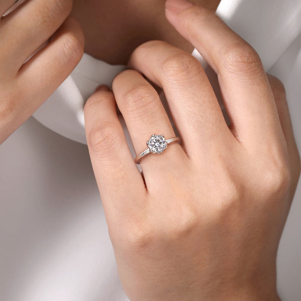 Kamera - 14K White Gold Round Solitaire Semi-Mount Ring