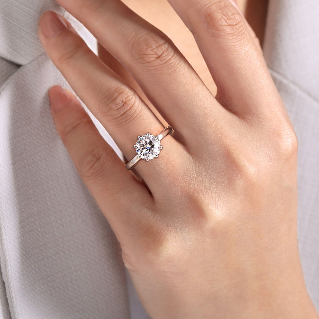 Liona - 14K White Gold Round Solitaire Semi-Mount Ring