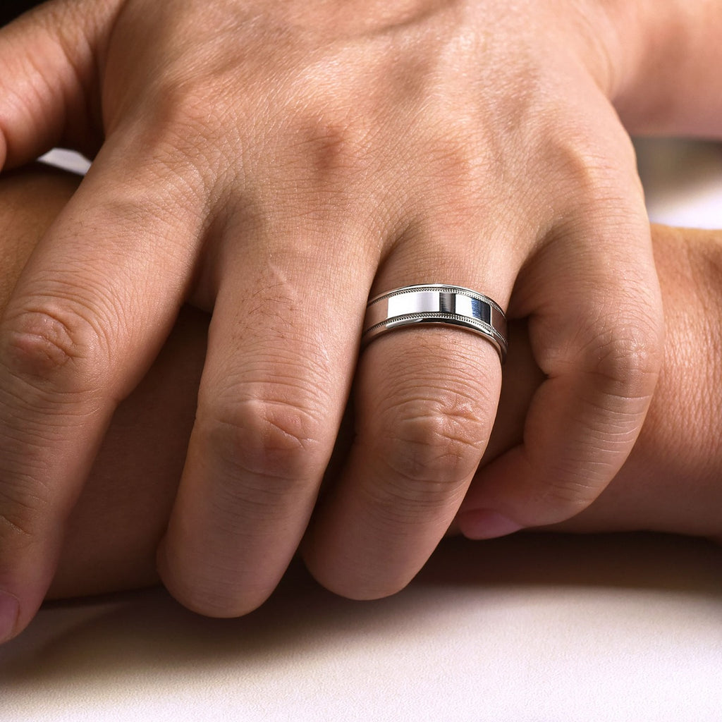 Fred - 14K White Gold 7mm - High Polished Men's Wedding Band