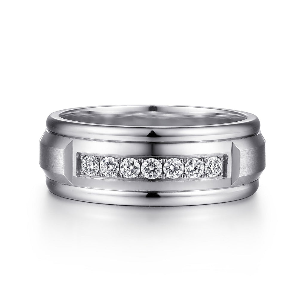 Everett - 14K White Gold Diamond Men's Wedding Ring in Satin Finish