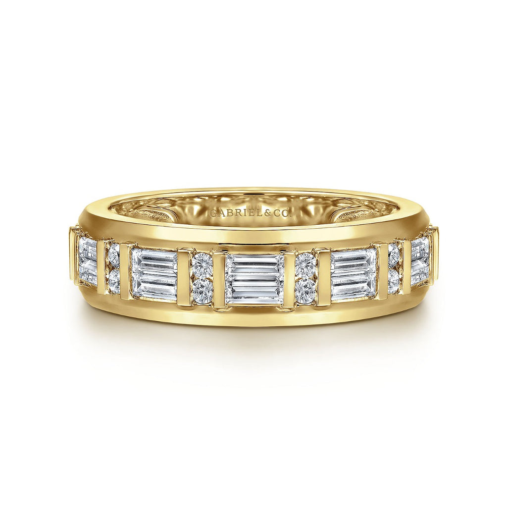 14K Yellow Gold Diamond Men's Wedding Ring in Sand Blast Finish