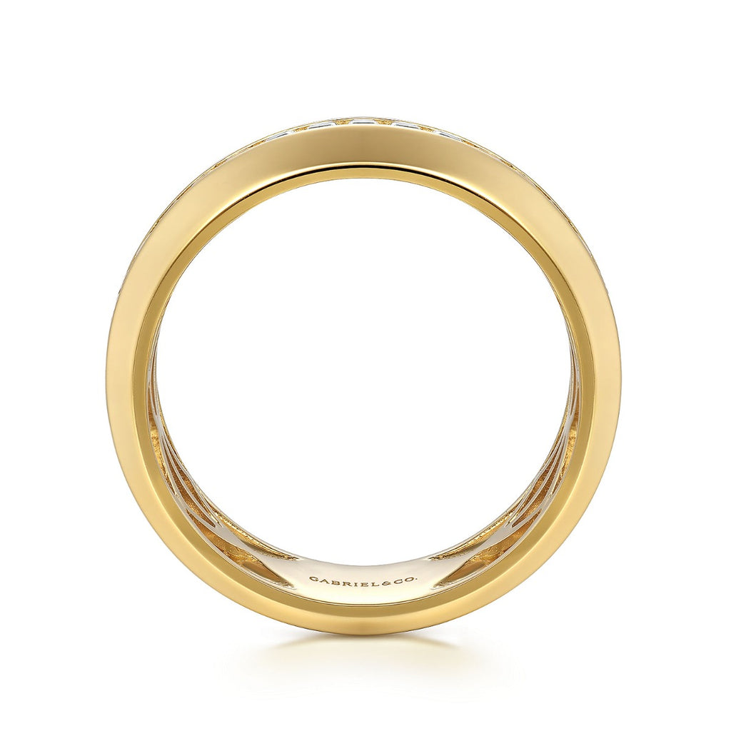 14K Yellow Gold Diamond Men's Wedding Ring in Sand Blast Finish