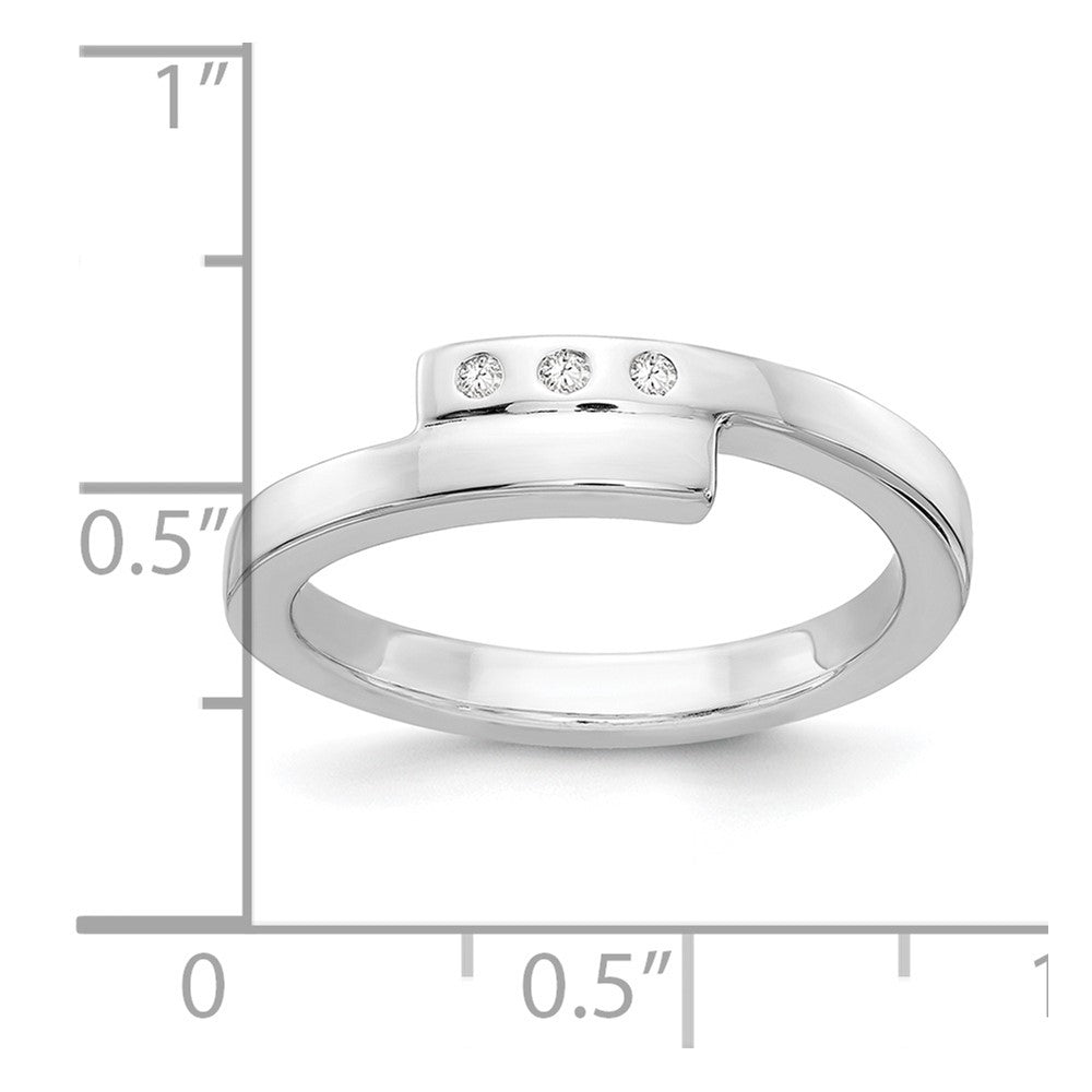 Aster Grove Diamond Ring