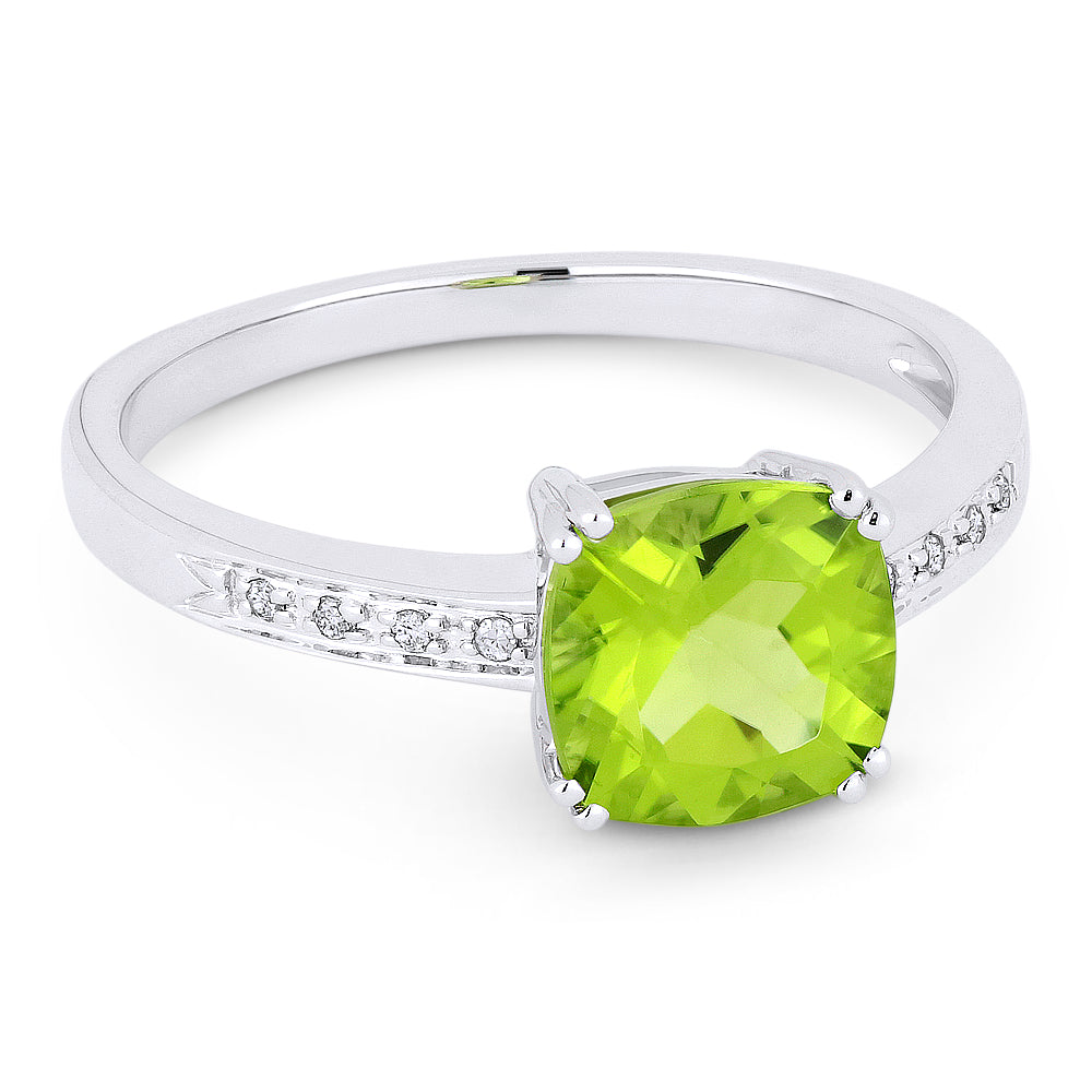 Front view diamond and peridot fashion ring white gold