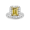 ELEGANT HALO RING (EMERALD)