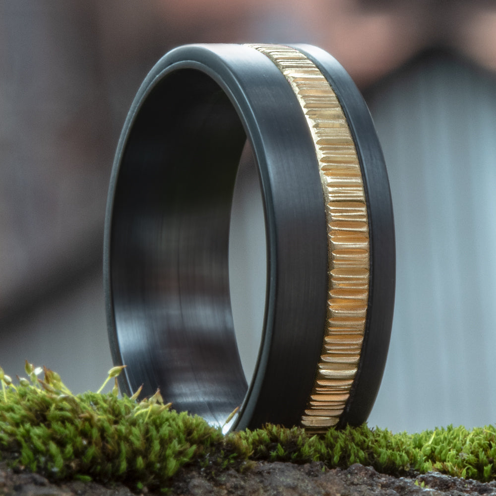 THE PHANTOM 7mm, Comfort fit, Darkened Tantalum and 14K Yellow Gold, Textured offset stripe