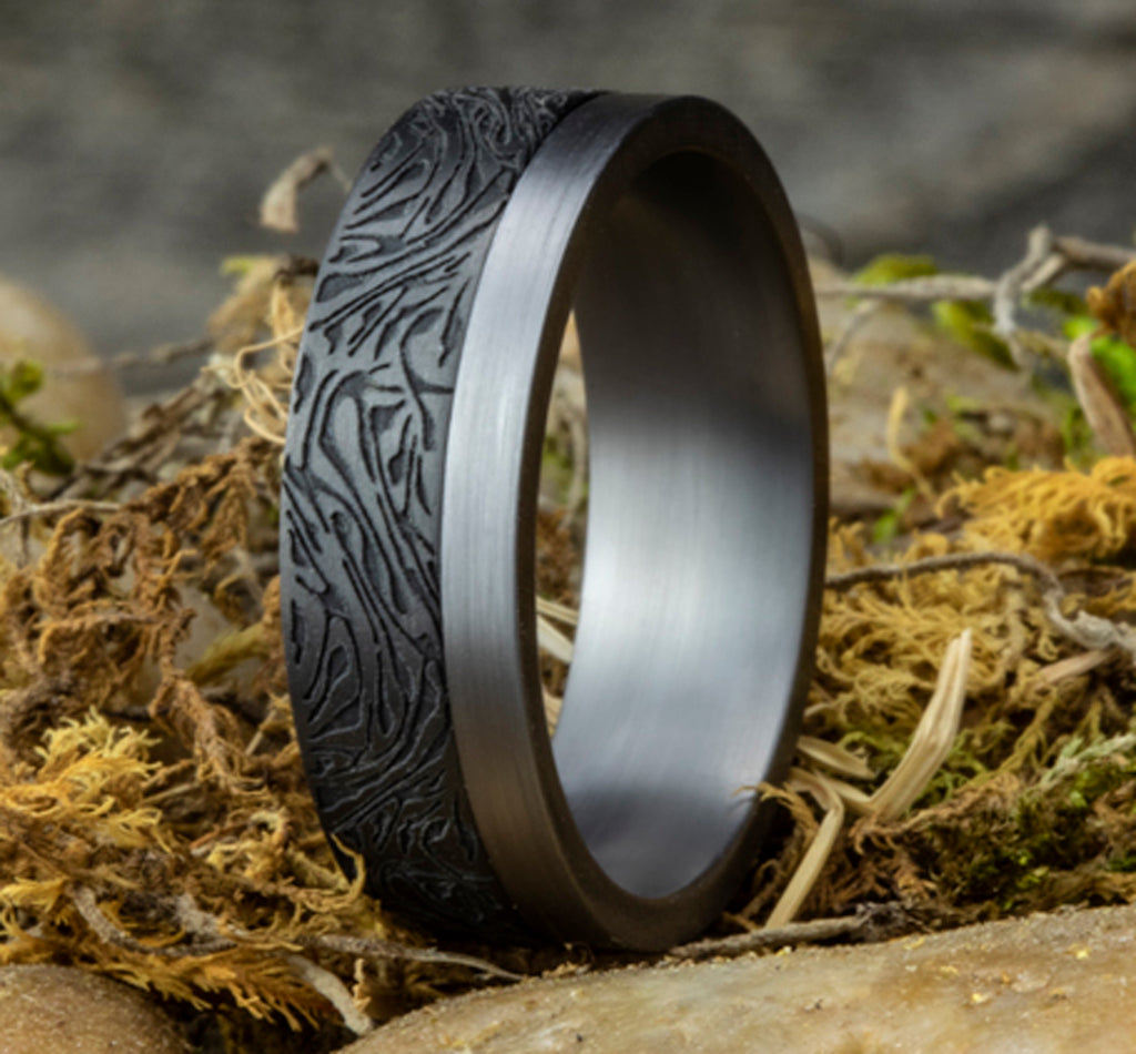 THE WARRIOR 7mm, Comfort fit, Grey and Darkened Tantalum, Faux mokume pattern