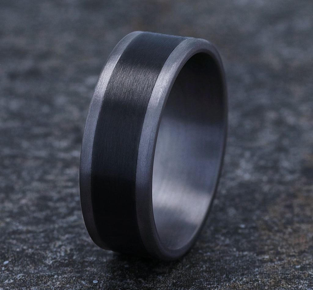 THE DUKE 8mm, Comfort fit, Grey Tantalum and Black Titanium, Satin center, straight edges