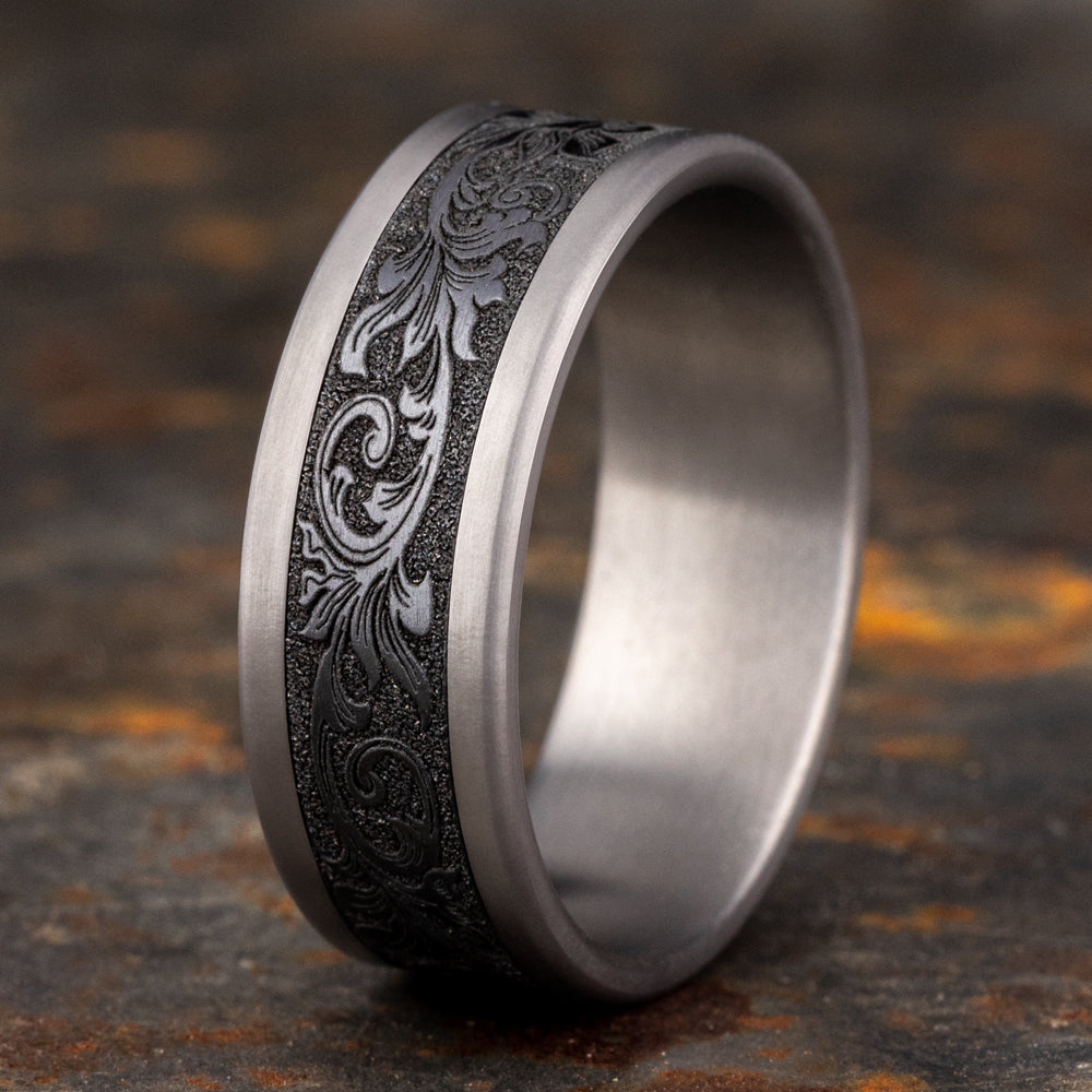 THE ROYAL 8mm, Comfort fit, Grey Tantalum and Black Titanium, Vintage script pattern, straight edges
