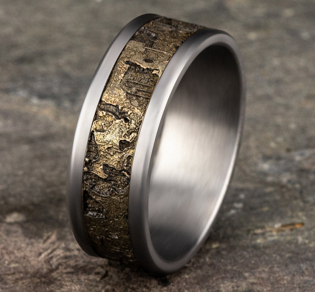 THE STUD 8mm, Comfort fit, Grey Tantalum and Bronze, Wall fracture designed center, straight edges