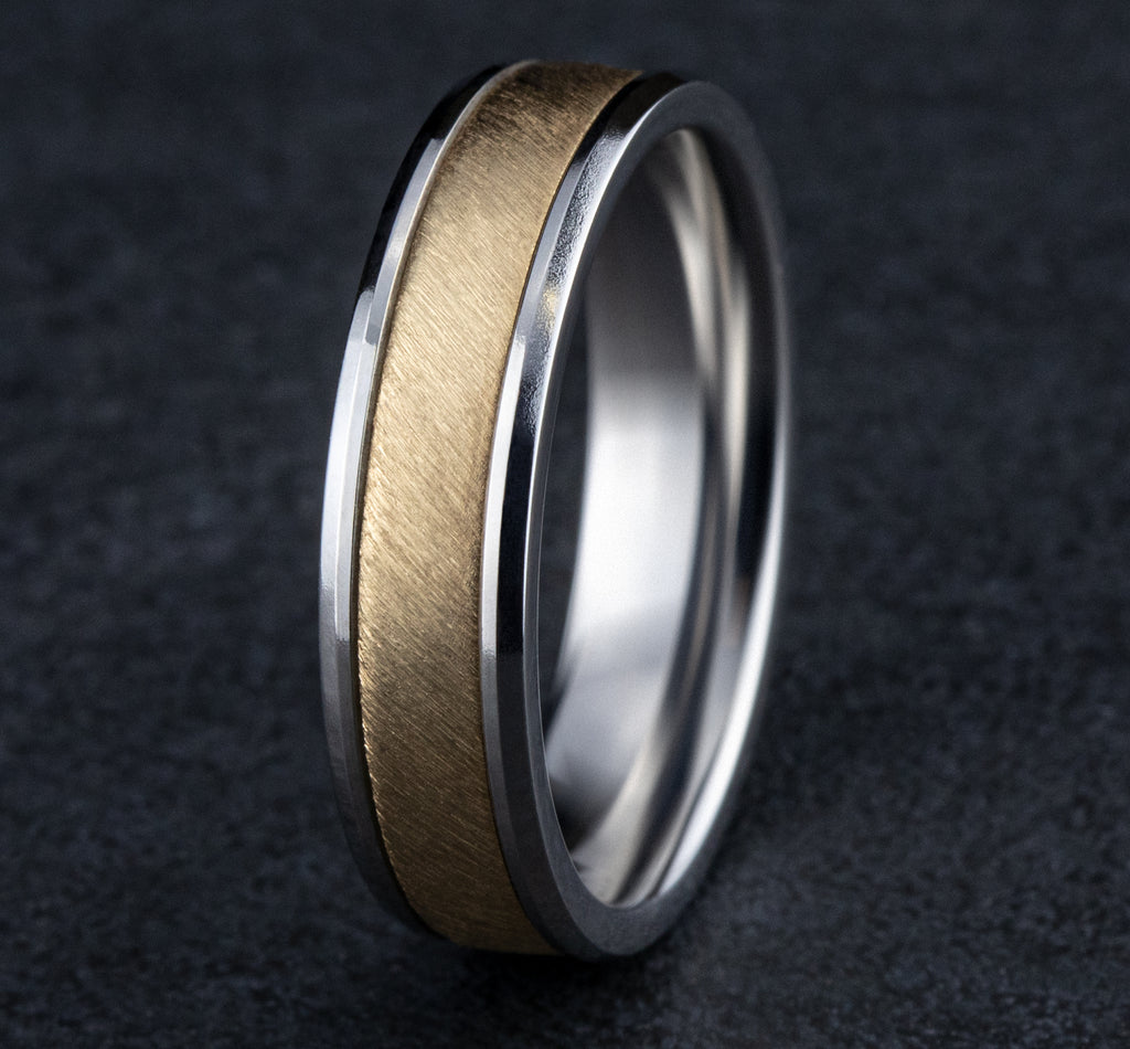 THE CAESAR 6mm, Comfort fit, 14K White and Yellow Gold, Diagonal satin finish, polished bevel edges