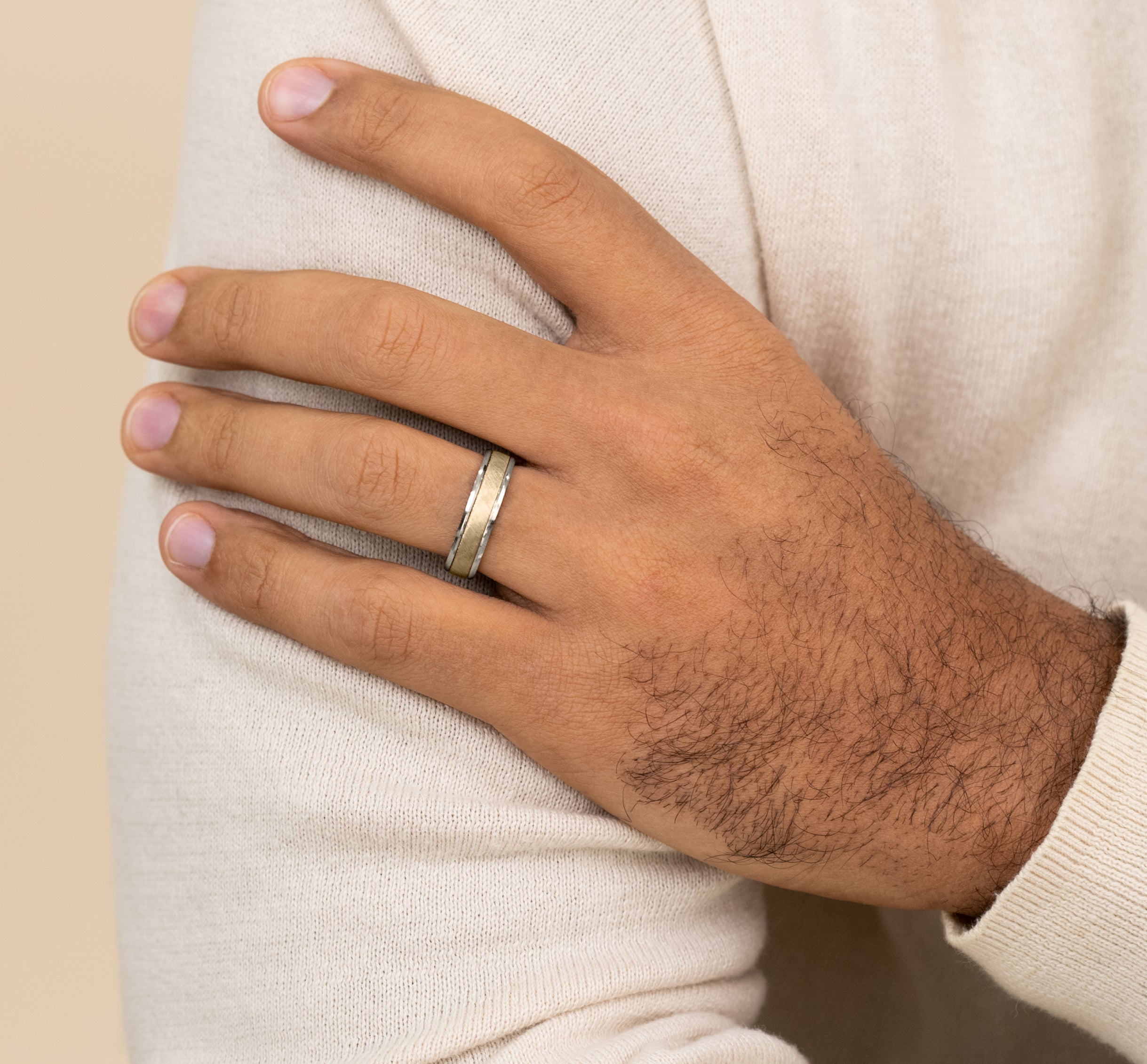 THE CAESAR 6mm, Comfort fit, 14K White and Yellow Gold, Diagonal satin finish, polished bevel edges