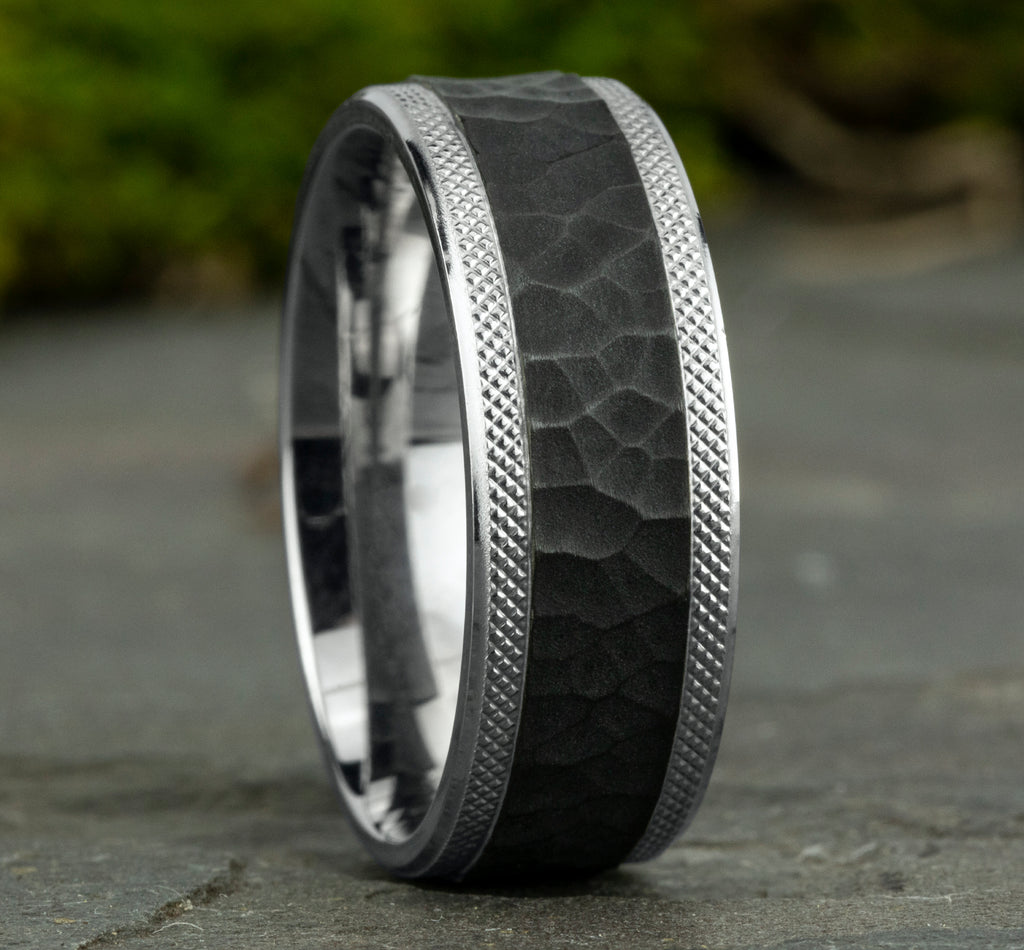 THE GRIFFIN 8mm, Comfort fit, 14K White Gold and Black Titanium, Hammered center, knurl detailed edges