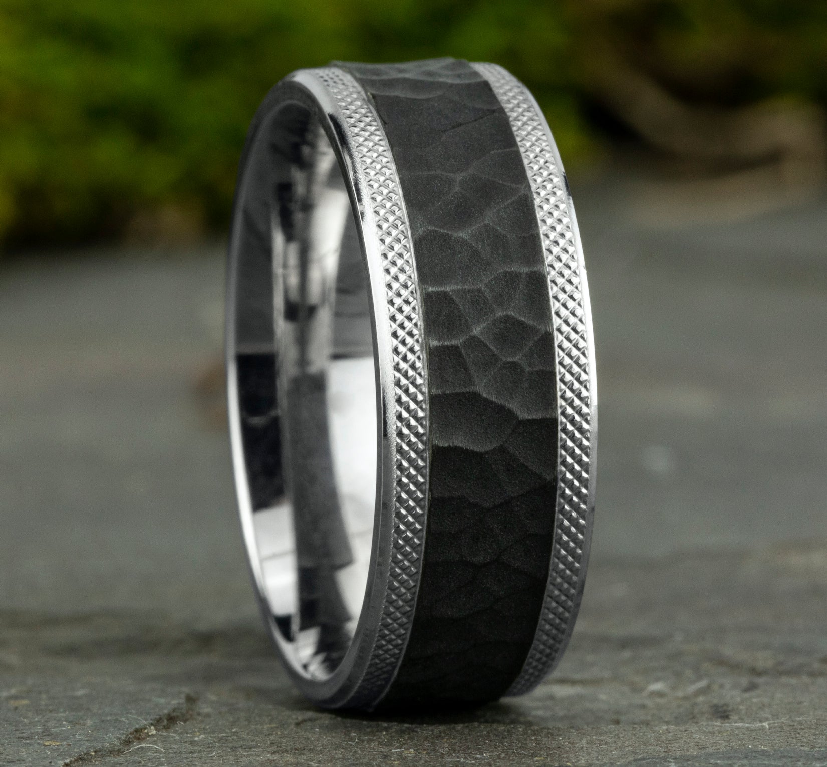 THE GRIFFIN 8mm, Comfort fit, 14K White Gold and Black Titanium, Hammered center, knurl detailed edges