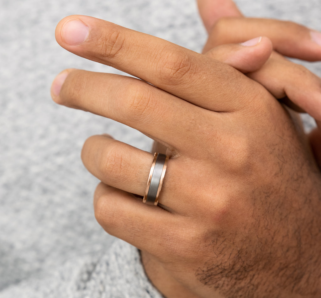 THE DUKE 7mm, Comfort fit, 14K Rose Gold and Grey Tantalum, Satin center, polished bevel edges