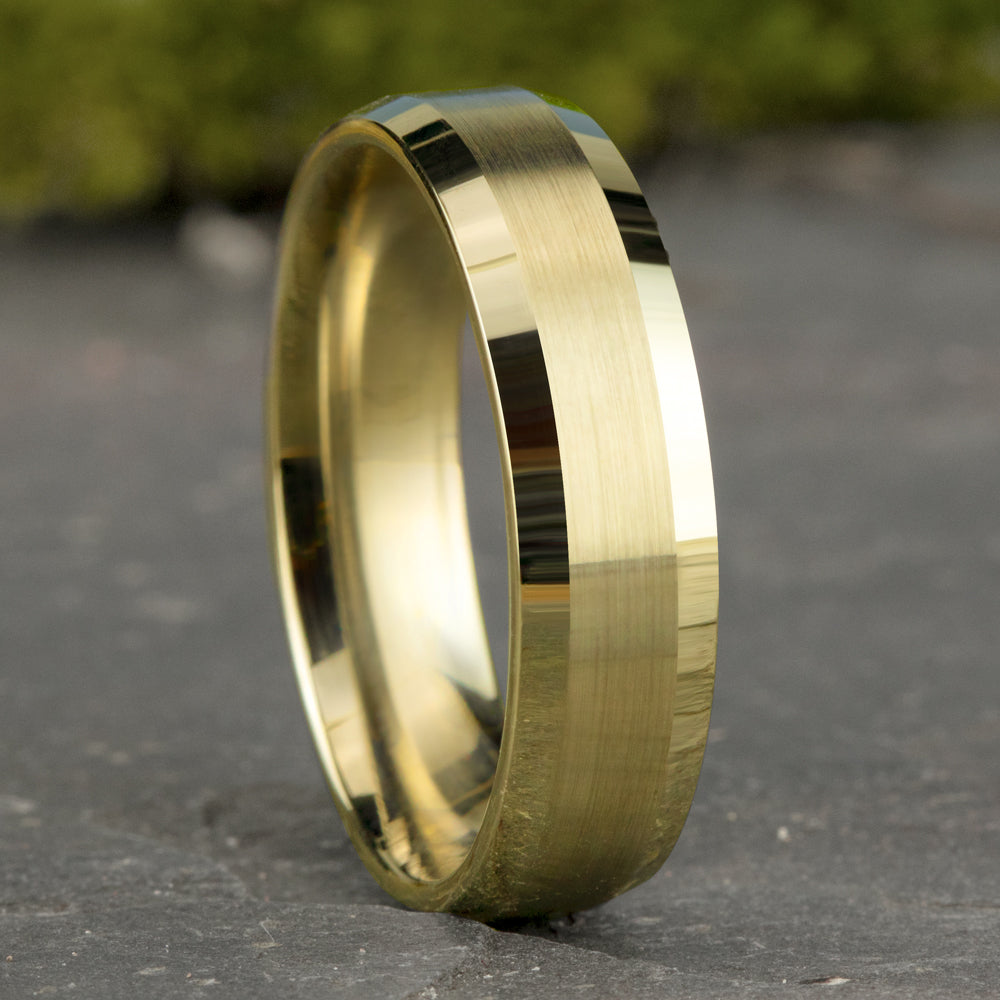 THE CHANCELLOR 6mm, Comfort fit, 14K Yellow Gold, Satin center, polished bevel edges