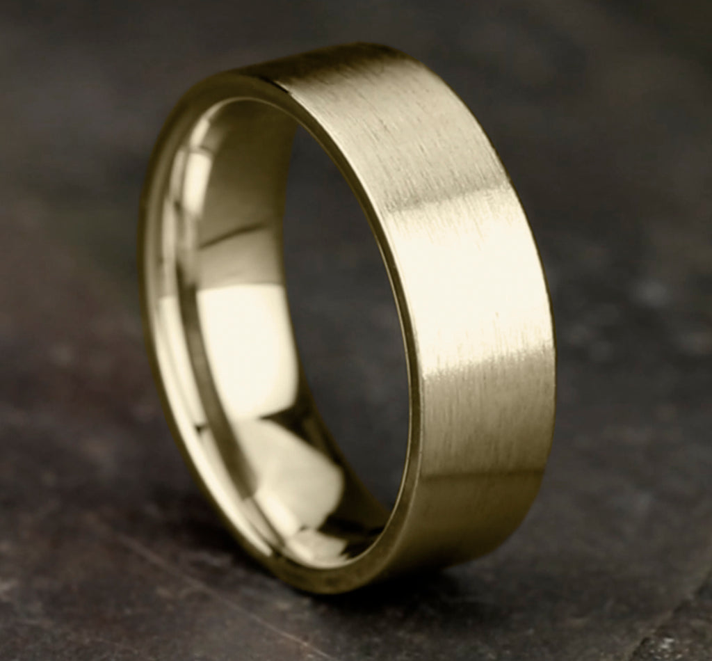 THE LIEUTENANT 7mm, Comfort fit, 14K Yellow Gold, Satin finish