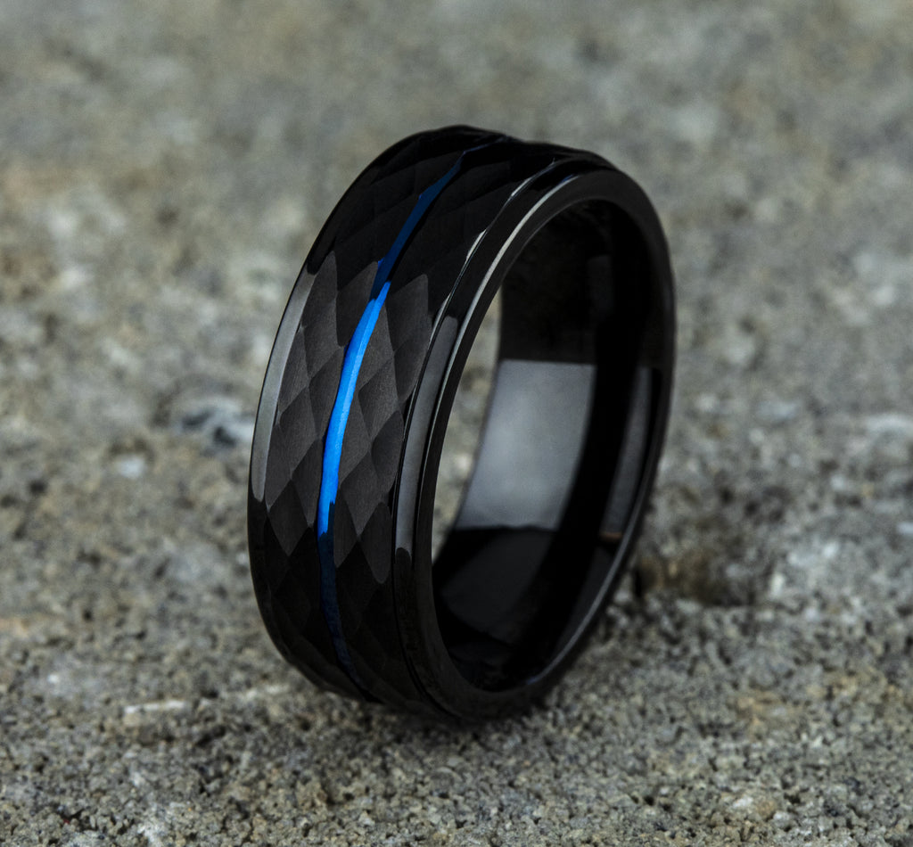THE MCCLANE 8mm, Comfort fit, Black Cobalt, Faceted with a blue center cut, polished edges
