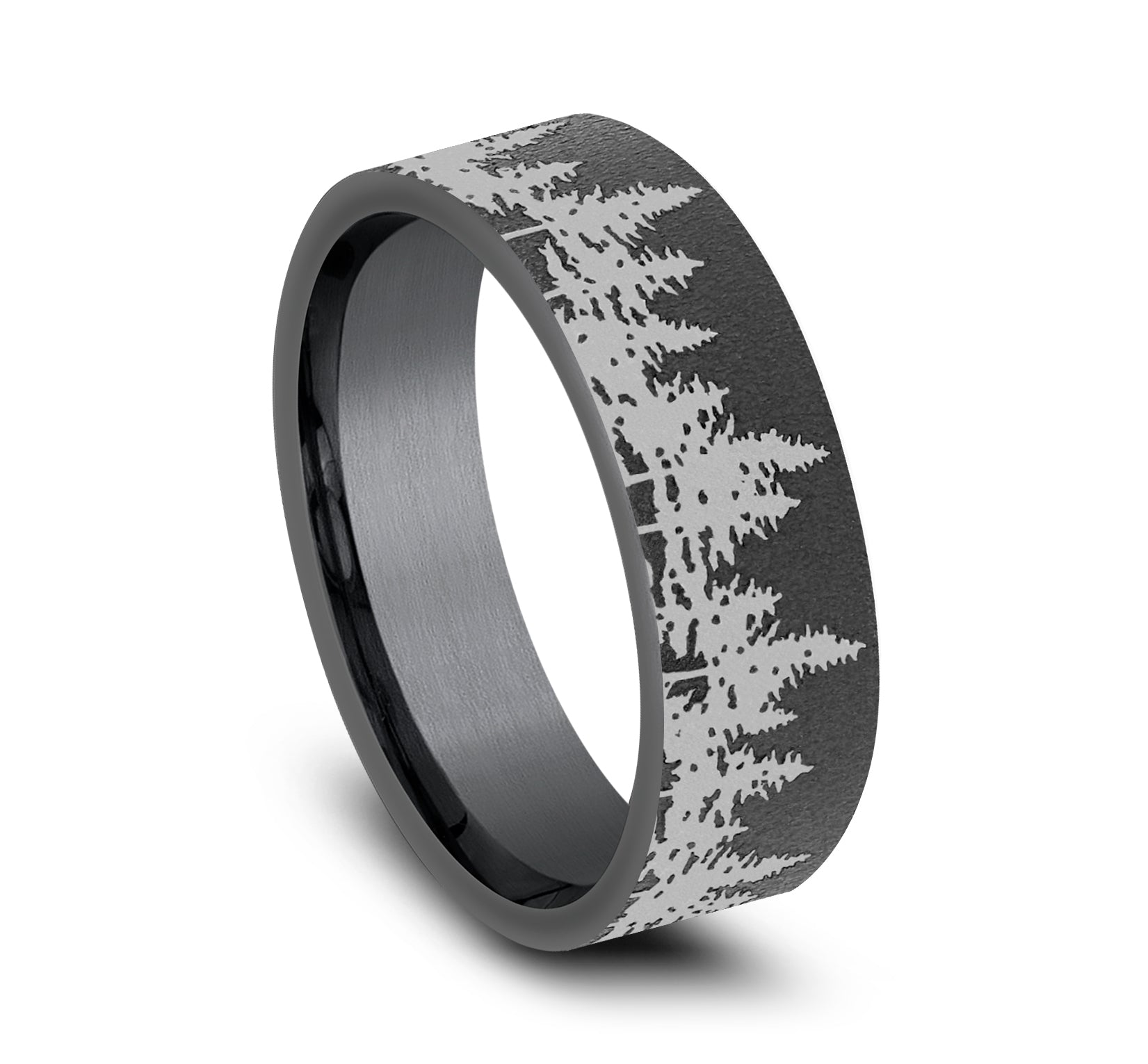 THE EVERGREEN 7mm, Comfort fit, Darkened Tantalum, Treeline scenic design