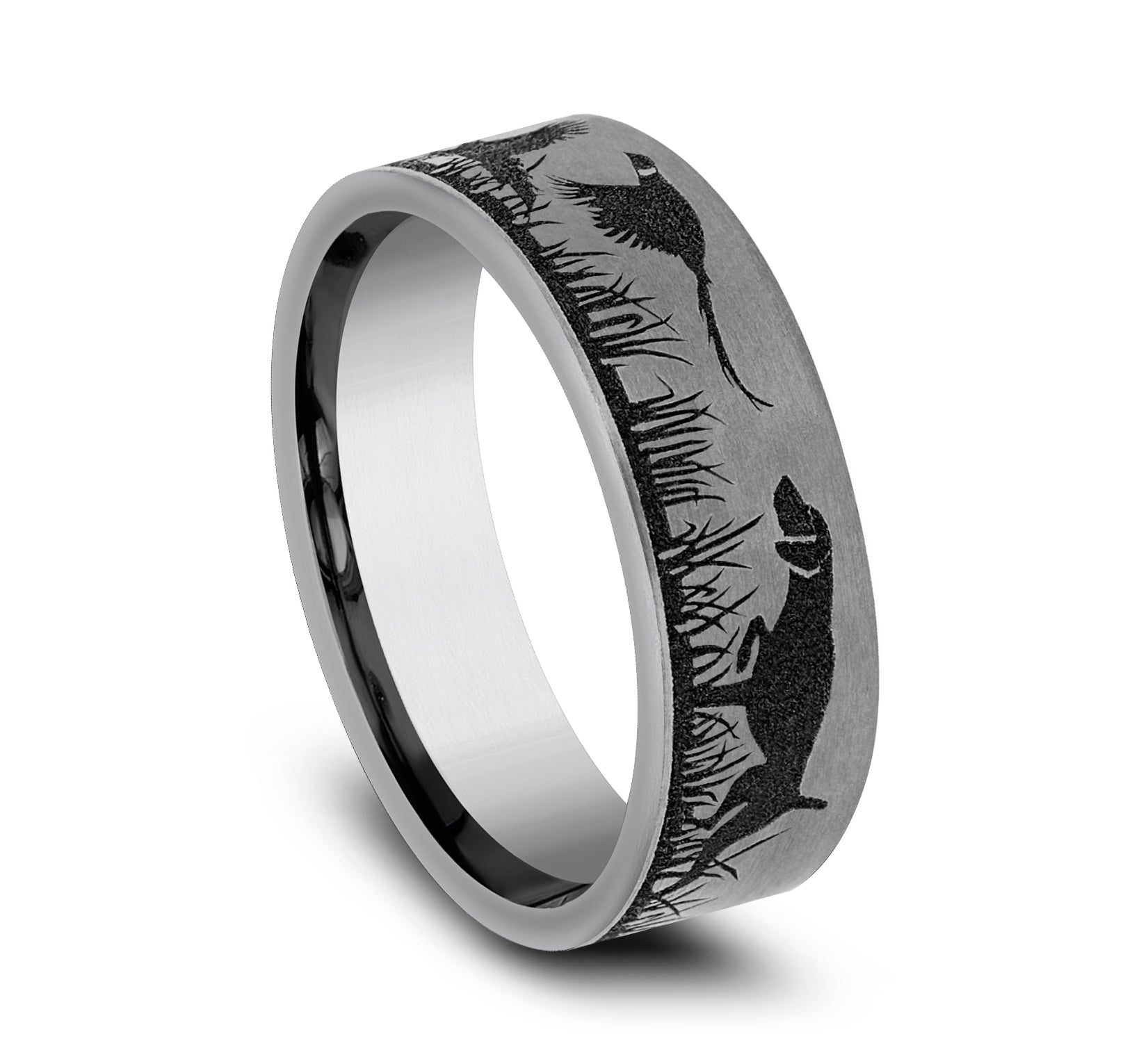 THE POINTER 7mm, Comfort fit, Grey Tantalum, Pointer and pheasant scenic design