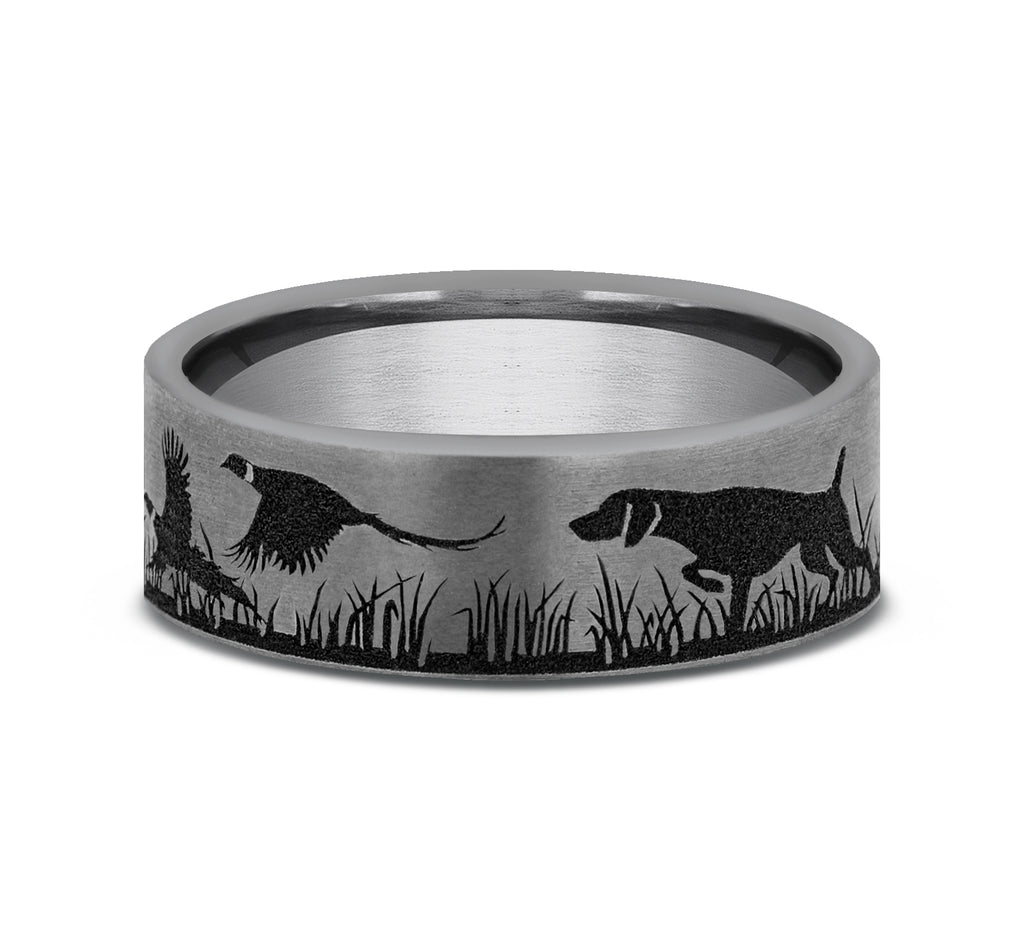 THE POINTER 7mm, Comfort fit, Grey Tantalum, Pointer and pheasant scenic design