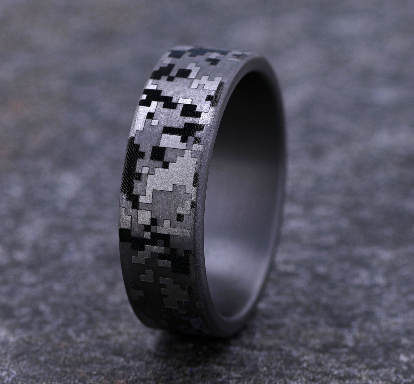 THE DIGITAL CAMO 7mm, Comfort fit, Grey Tantalum, Digital camo pattern