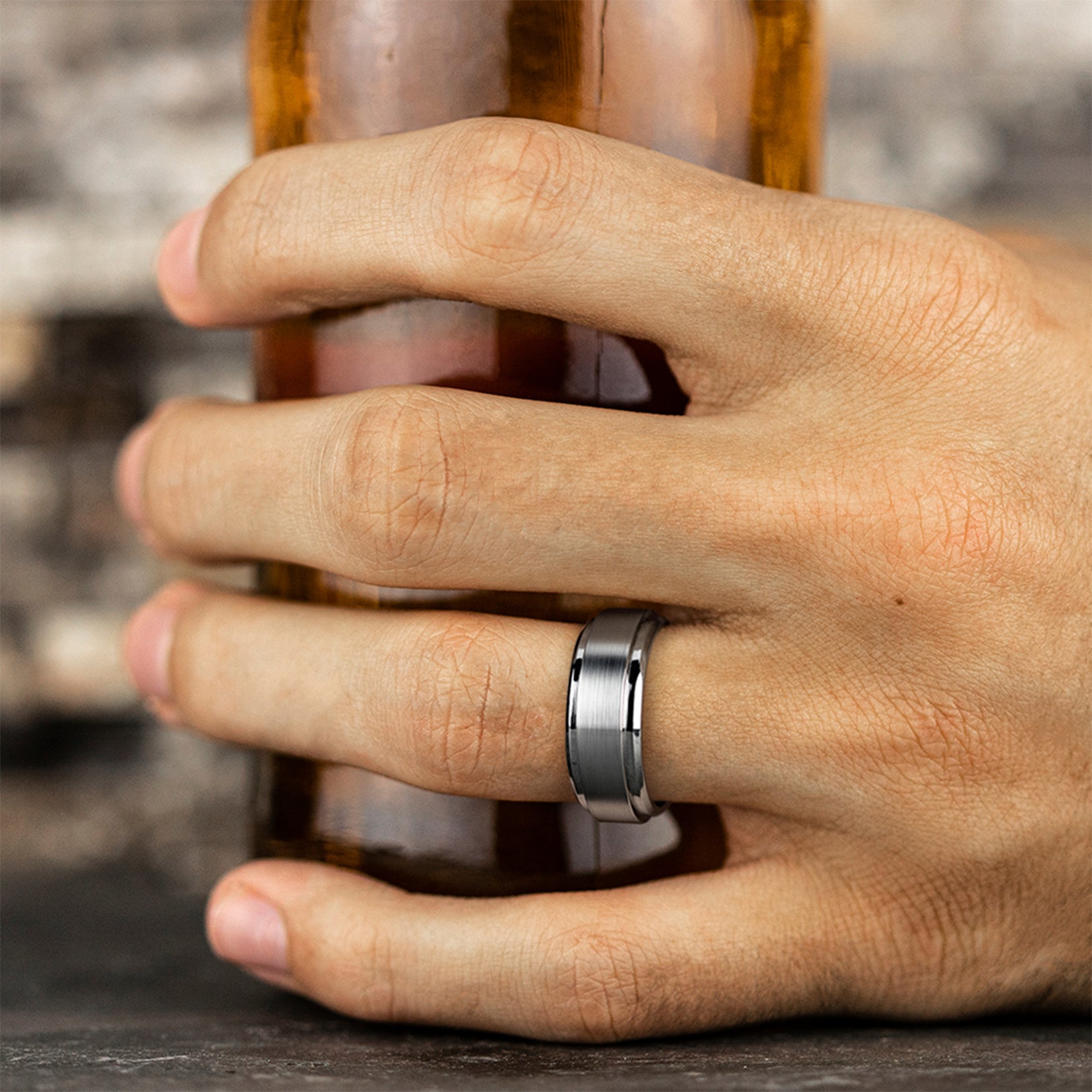 THE DUKE 9mm, Comfort fit, White Cobalt, Satin center, polished bevel edges