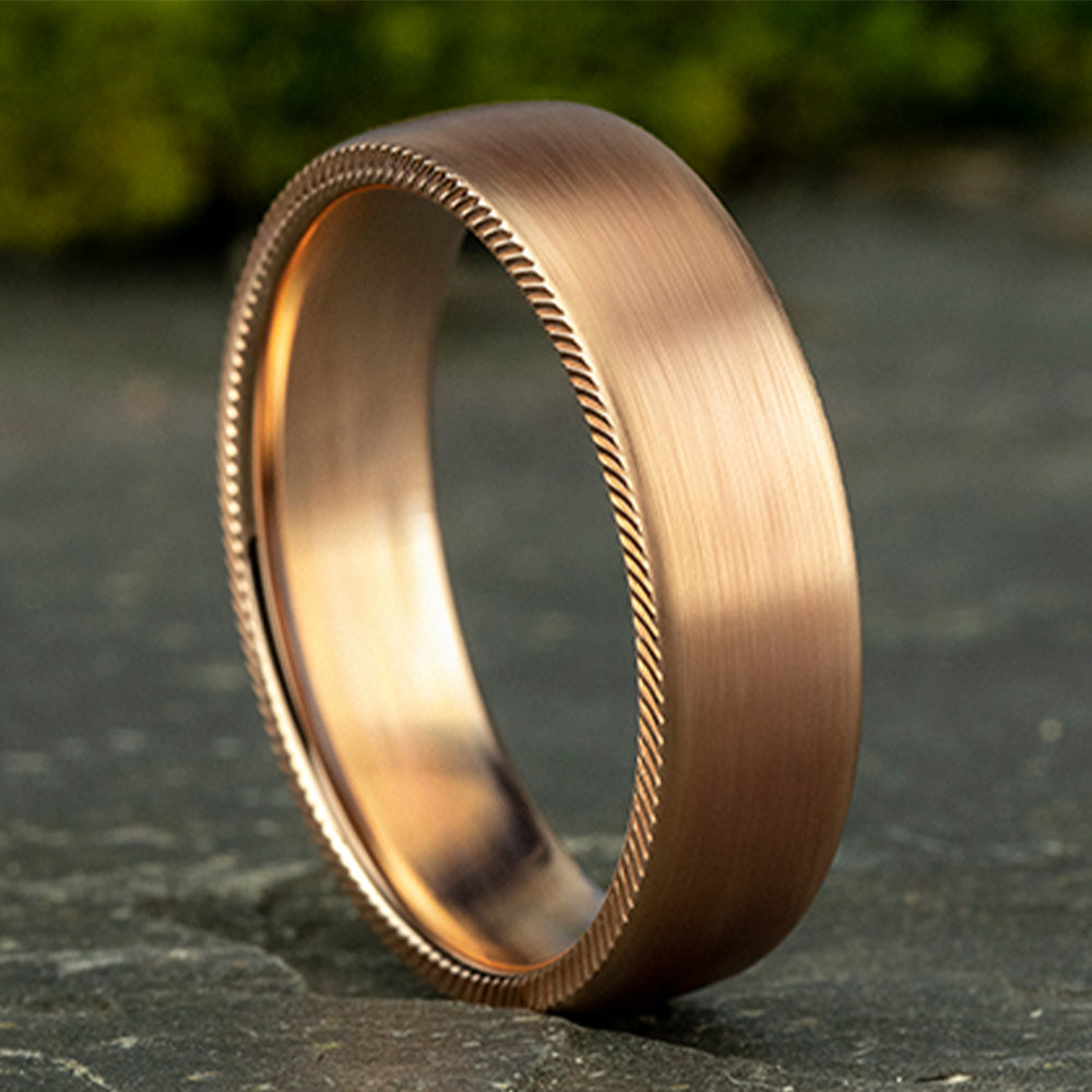 THE MASTERMIND 6.5mm, Comfort fit, 14K Rose Gold, Satin finish center, cross edge cuts