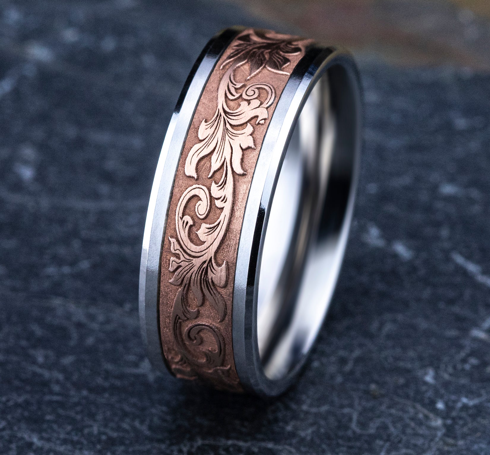THE ROYAL 8mm, Comfort fit, 14K White and Rose Gold, Vintage script pattern, polished drop bevel edges