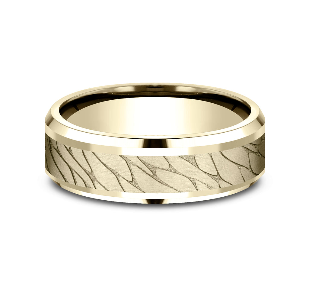 THE DINO 7mm, Comfort fit, 14K Yellow Gold, Pebble patterned center, bevel edges