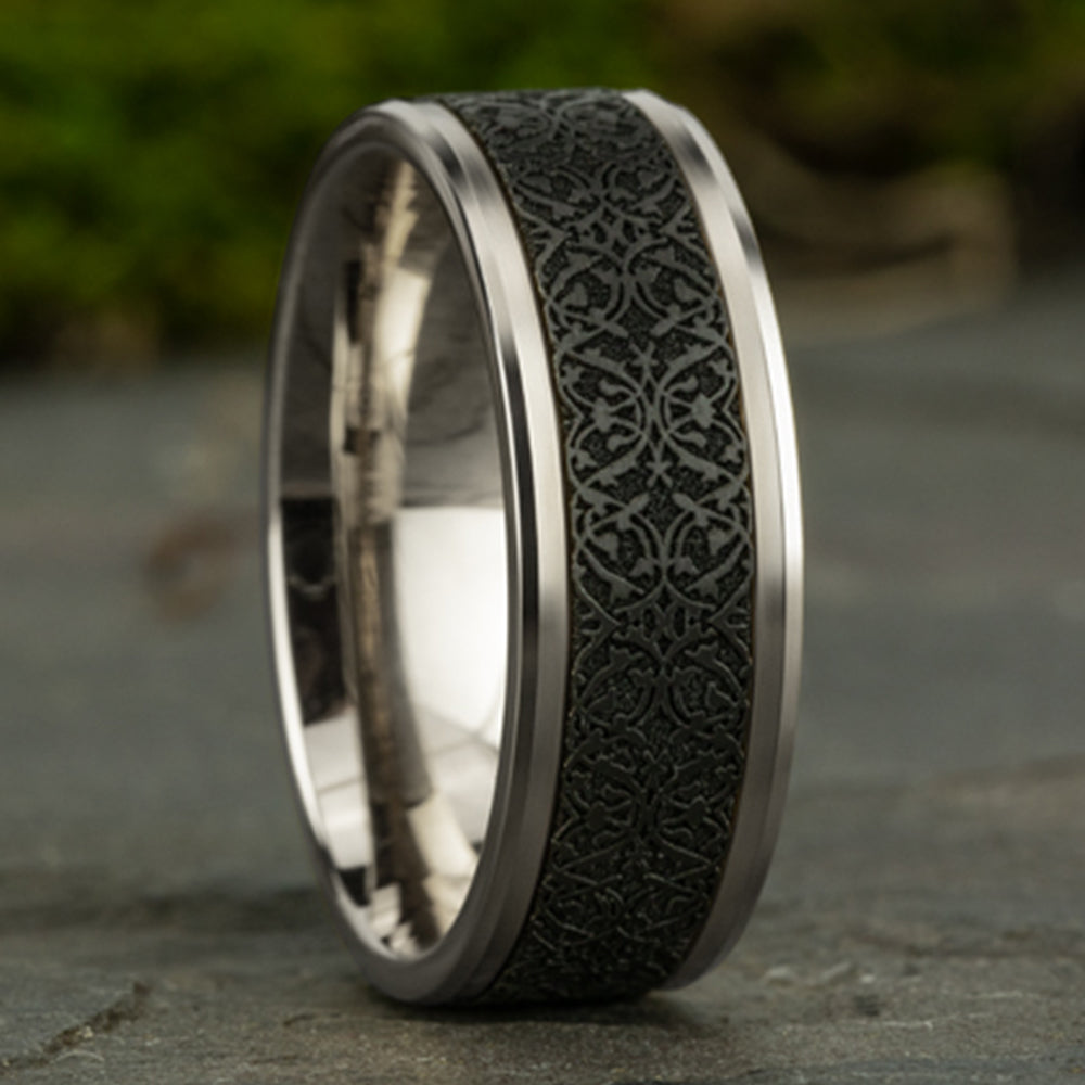 THE CONQUERER 8mm, Comfort fit, 14K White Gold and Black Titanium, Ottoman pattern, polished drop bevel edges