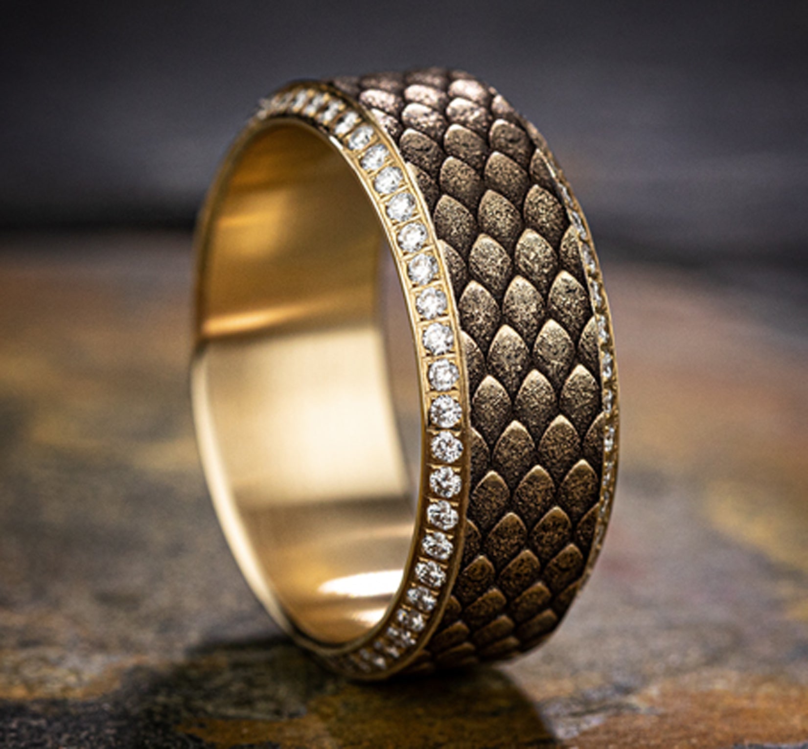 THE VISERION 9mm, Comfort fit, 14K Yellow Gold, Dragon scale patterned center with double eternity diamond edges, 100 pave set diamonds, Carat weight is 1.00ct, Clarity SI1-2, Color GH