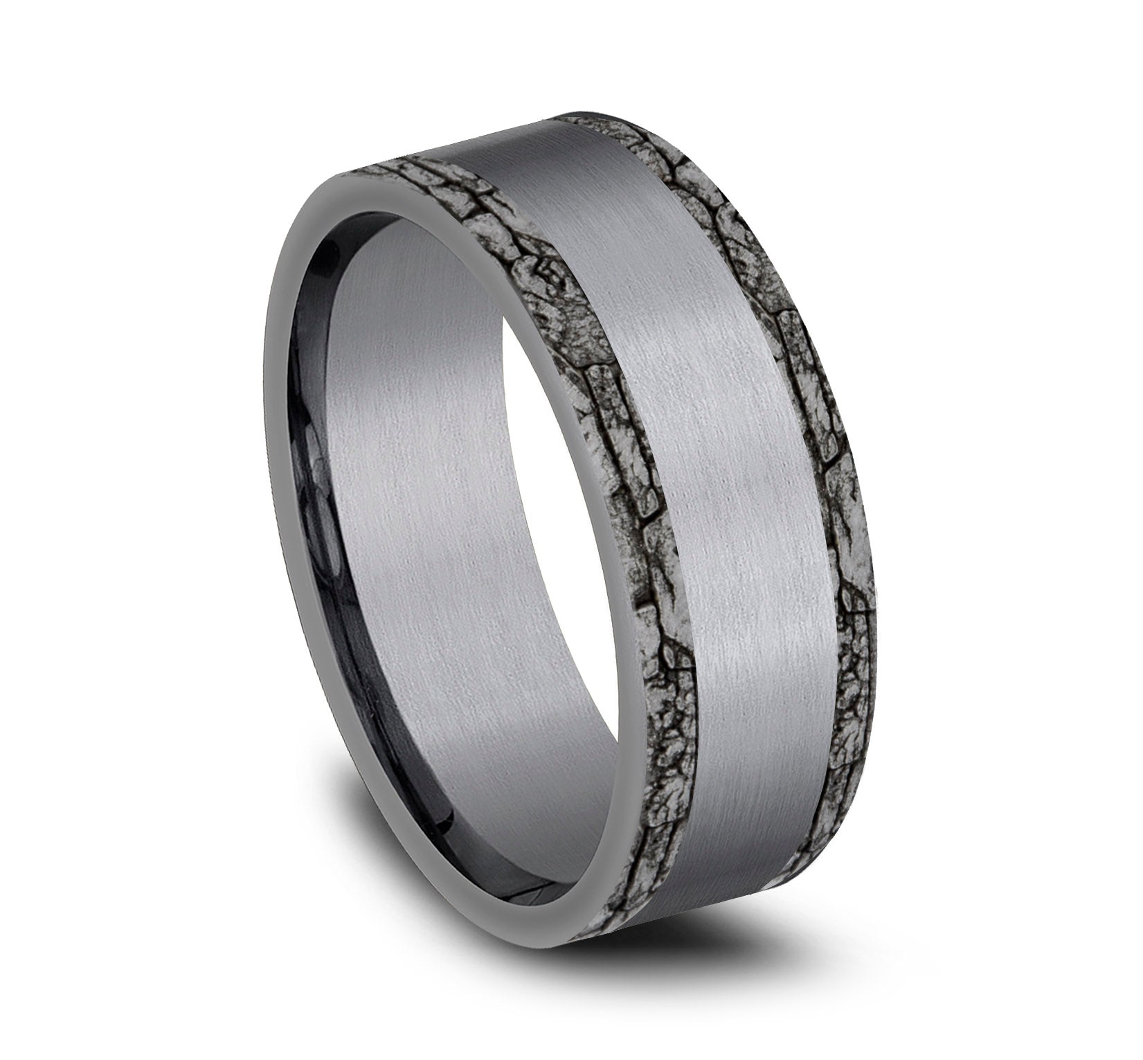 THE HADRIAN 7mm, Comfort fit, Grey Tantalum, Satin center, stone wall patterned edges
