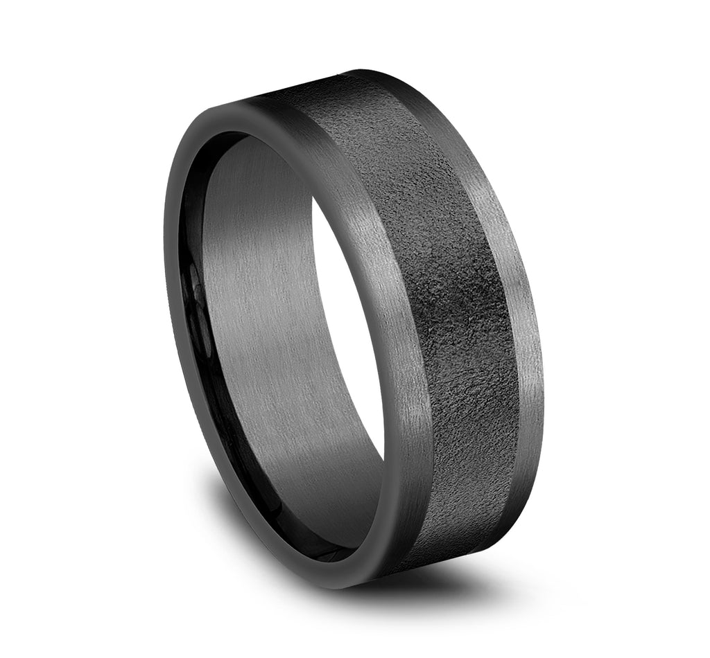 THE ADMIRAL 8mm, Comfort fit, Darkened Tantalum, Wire brushed center, straight edges
