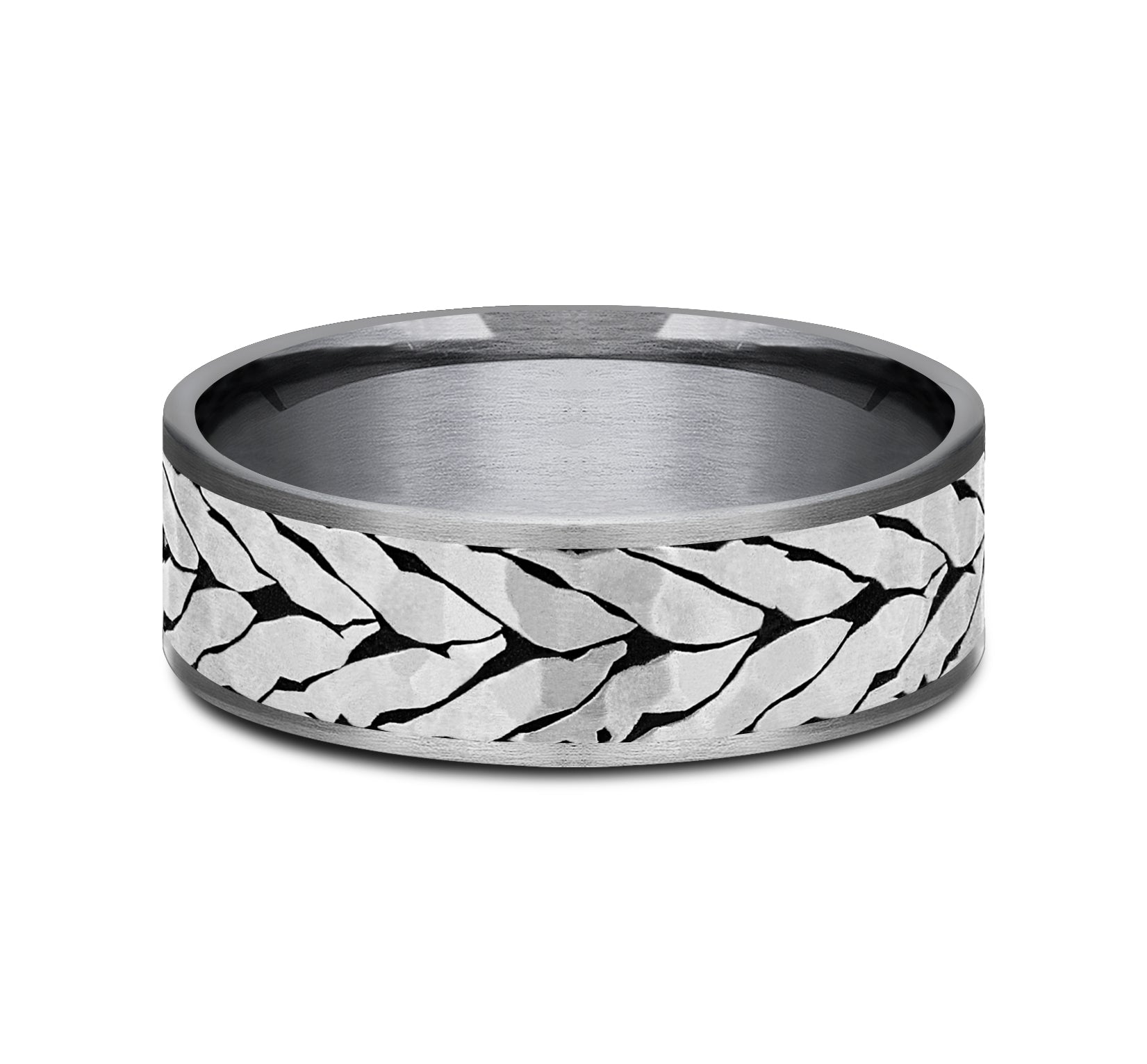 THE MEDALLION 7.5mm, Comfort fit, Grey Tantalum and Grey/Black Titanium, Hammered chevron pattern, thin edges