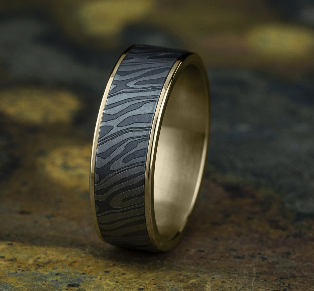 THE TIGER STRIPE 7.5mm, Comfort fit, 14K Yellow Gold and Grey Tantalum, Unique Tamascus designed center, thin edges