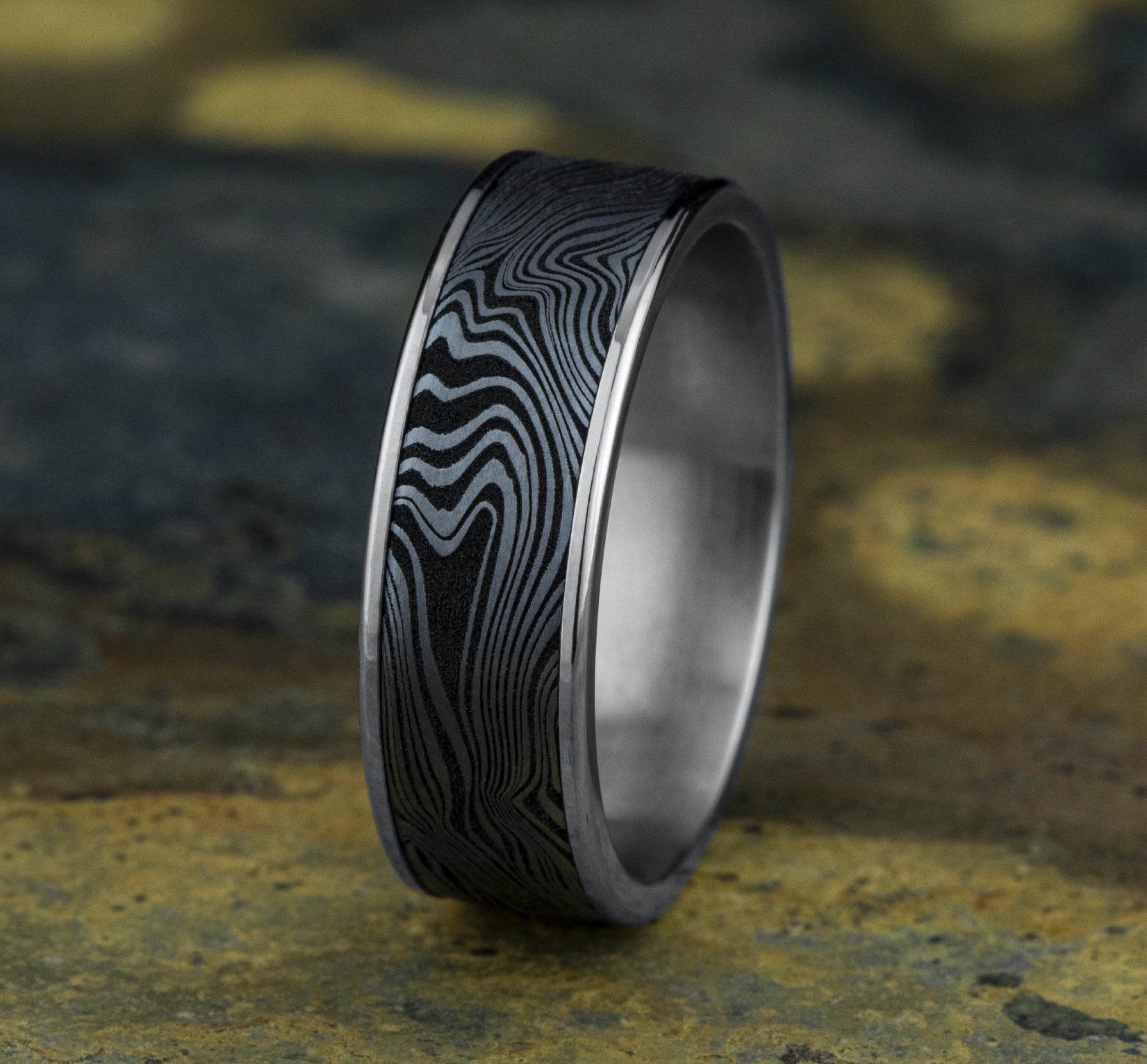 THE MARBLE 7.5mm, Comfort fit, 14K White Gold and Grey Tantalum, Unique Tamascus designed center, thin edges