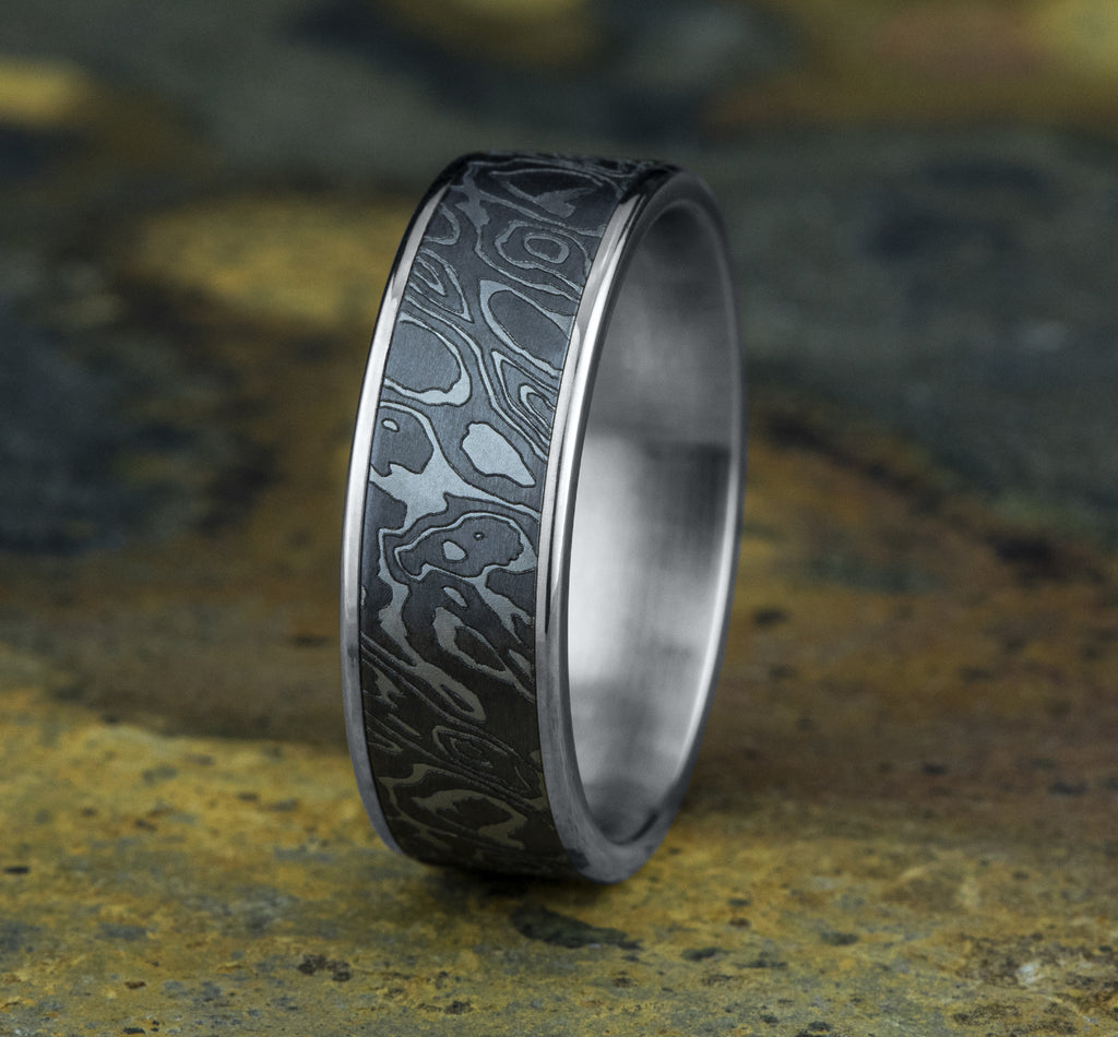 THE WILD 7.5mm, Comfort fit, 14K White Gold and Grey Tantalum, Unique Tamascus designed center, thin edges