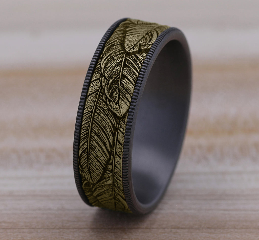 THE COVEY 7.5mm, Comfort fit, Grey Tantalum and 14K Yellow Gold, Feather pattern, thin edges