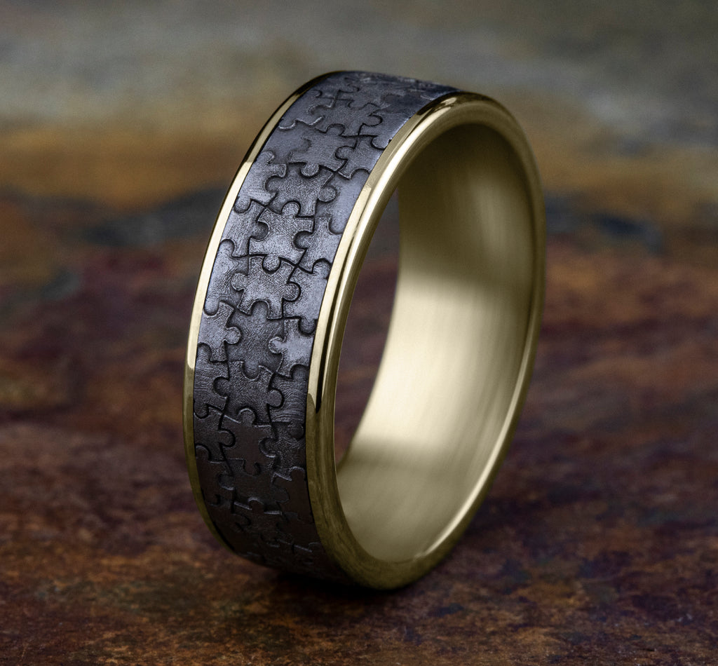 THE PUZZLE 7.5mm, Comfort fit, 14K Yellow Gold and Grey Tantalum, Puzzle patterned center, thin edges