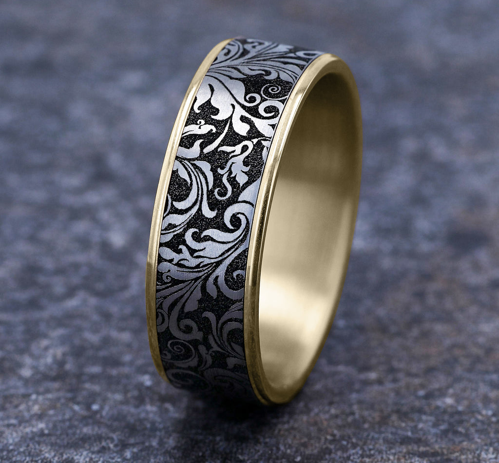 THE VINE 7.5mm, Comfort fit, 14K Yellow Gold and Grey/Black Titanium, Leaf script pattern, thin edges
