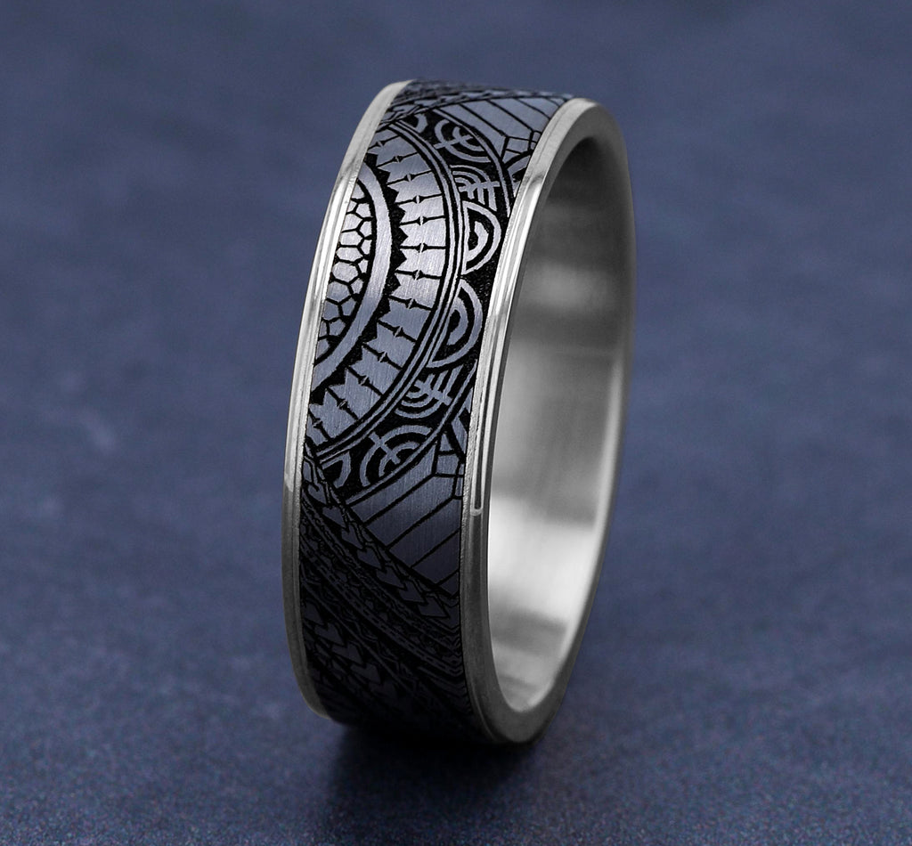THE POLYNESIAN 7.5mm, Comfort fit, 14K White Gold and Grey-Black Titanium, Polynesian inspired design, thin edges
