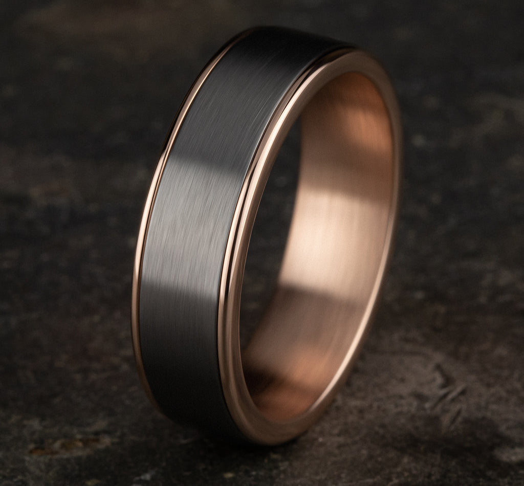 THE REMBRANDT 6.5mm, Comfort fit, 14K Rose Gold and Grey Tantalum, Satin center, polished thin edges
