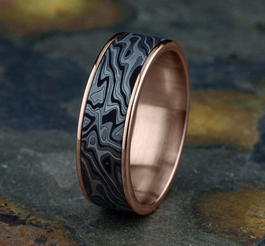 THE SWITCH 7.5mm, Comfort fit, 14K Rose Gold and Grey Tantalum, Mokume patterned center, thin polished edges