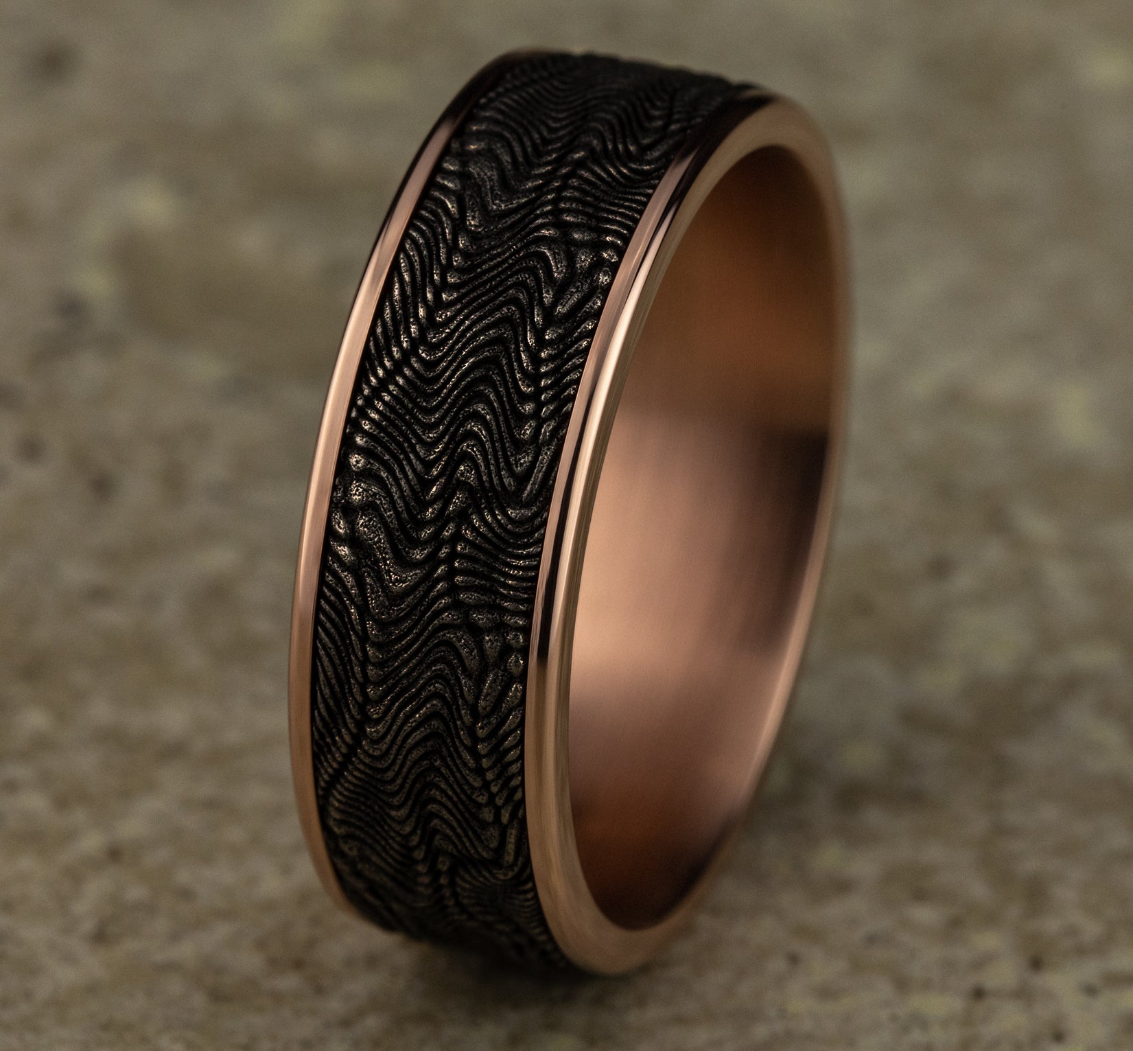 THE PYTHON 7.5mm, Comfort fit, 14K Rose Gold and Grey Tantalum, Snakeskin patterned center, polished thin edges
