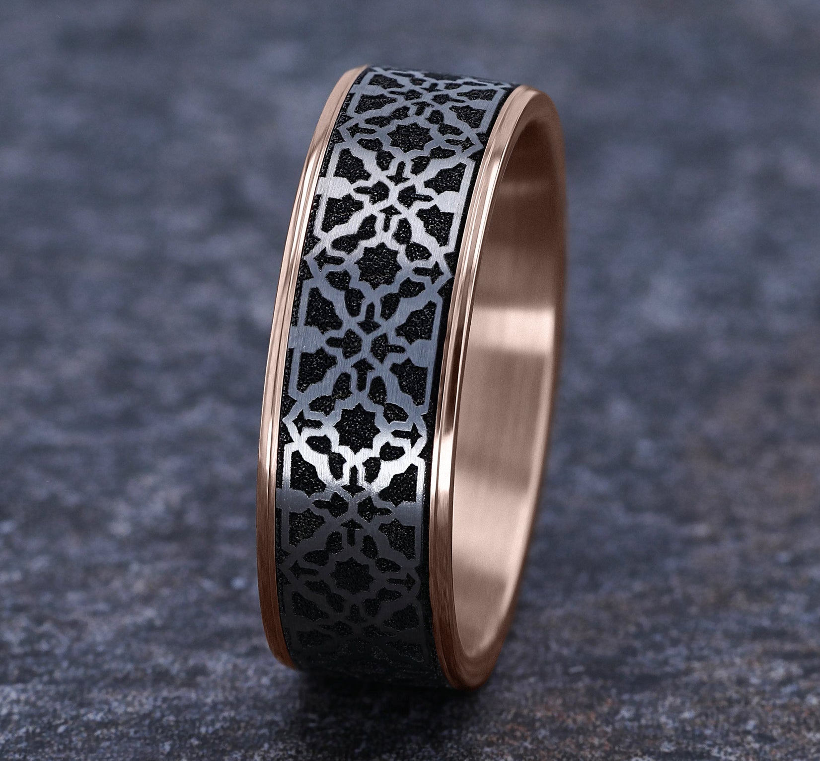 THE AZTEC 7.5mm, Comfort fit, 14K Rose Gold and Grey/Black Titanium, Aztec pattern, thin edges