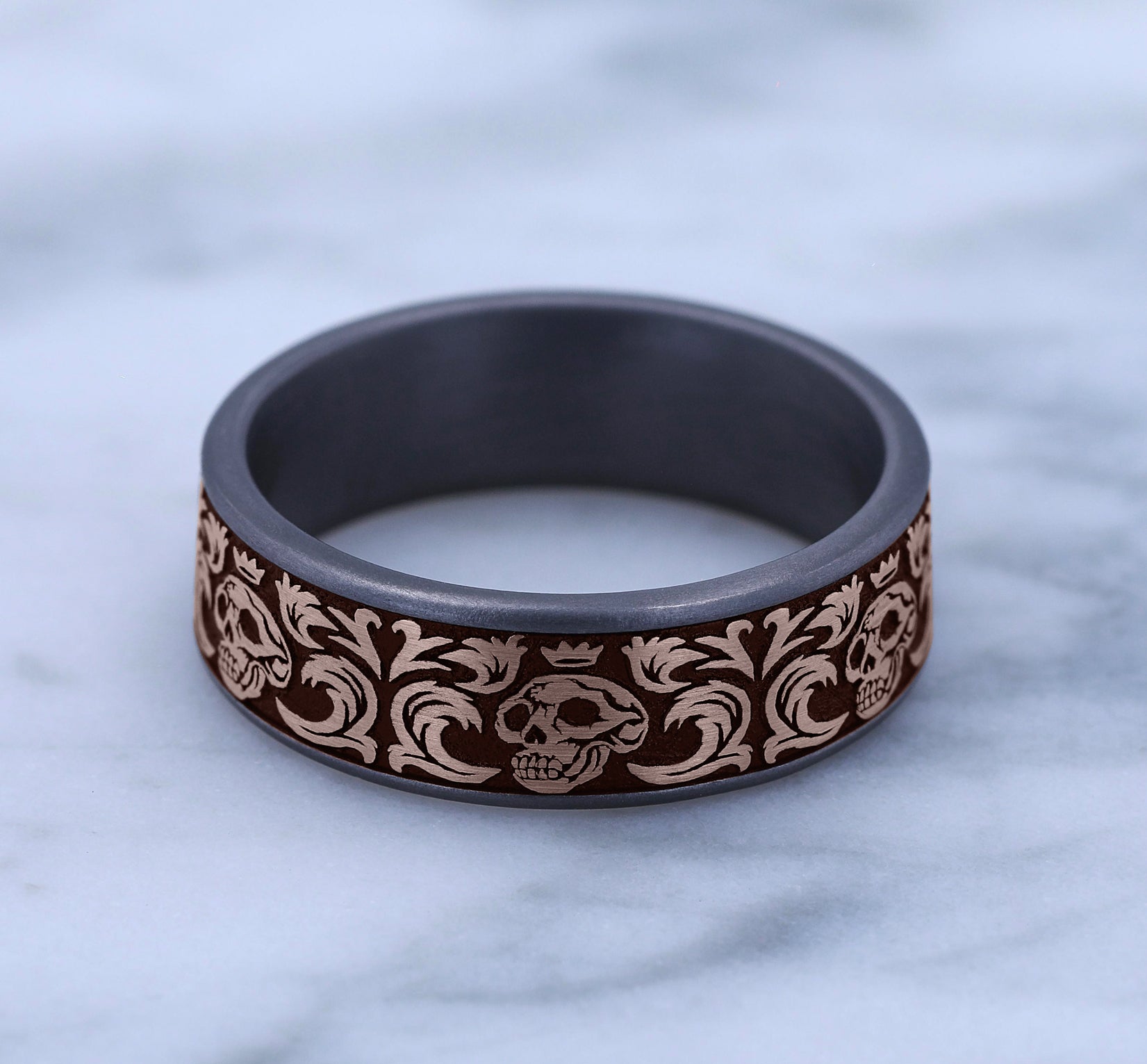 THE SKULL KING 7.5mm, Comfort fit, Grey Tantalum and 14K Rose Gold, Skull king pattern, thin edges