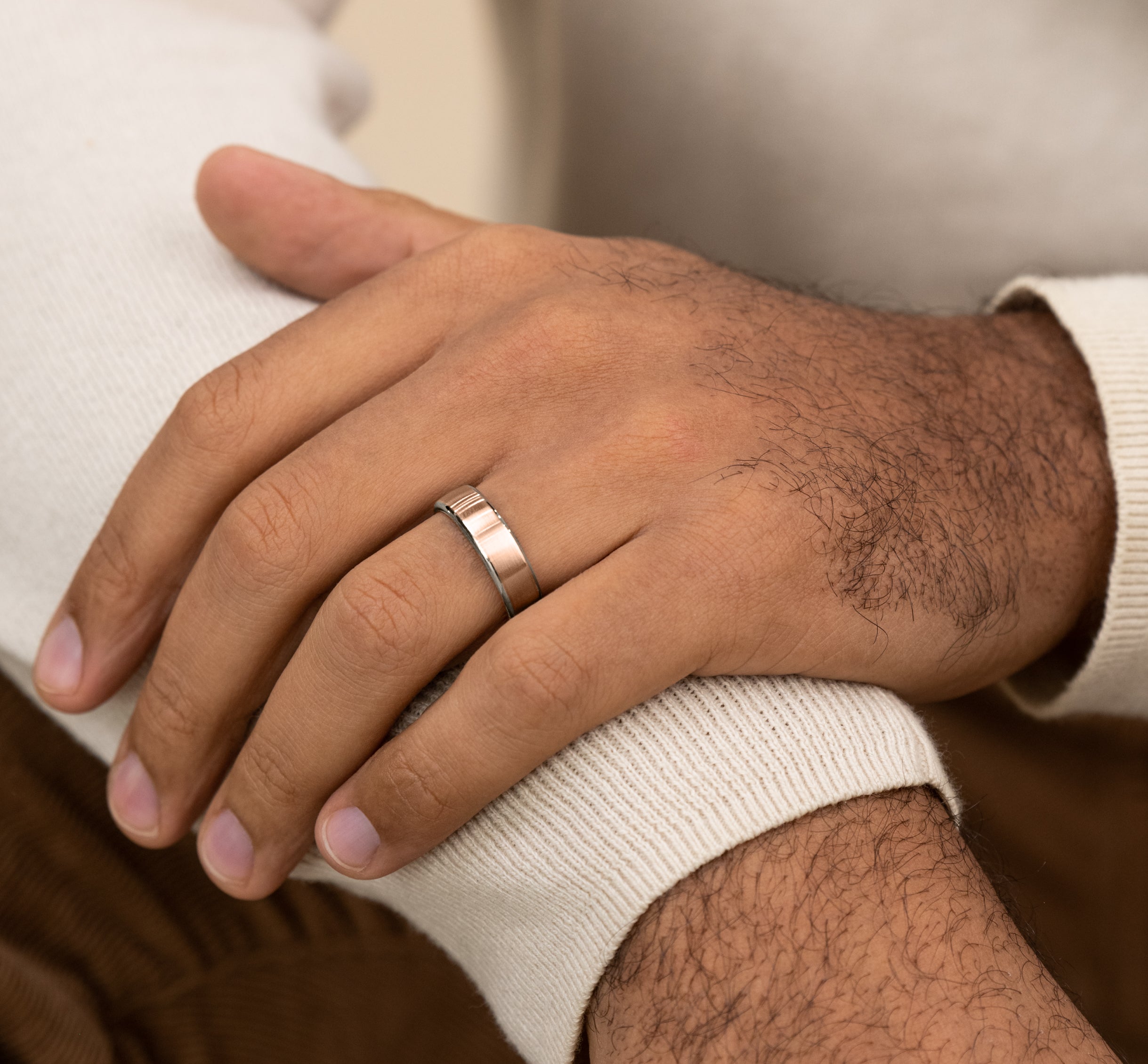 THE REALM 6.5mm, European comfort fit, 14K White and Rose Gold, Satin finish, contrasting edges