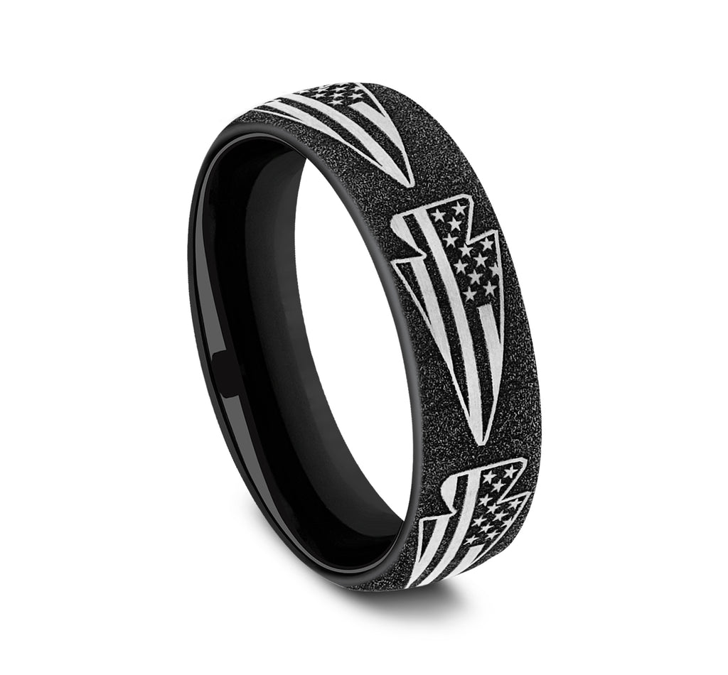 THE AMERICAN 6.5mm, European comfort fit, Grey-Black Titanium, American flag arrow design
